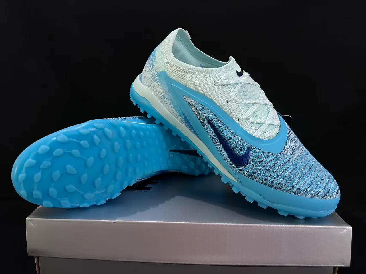 Nike Blue Purple Engineered Knit Upper TPU Cage Overlay Turf Soccer Shoes