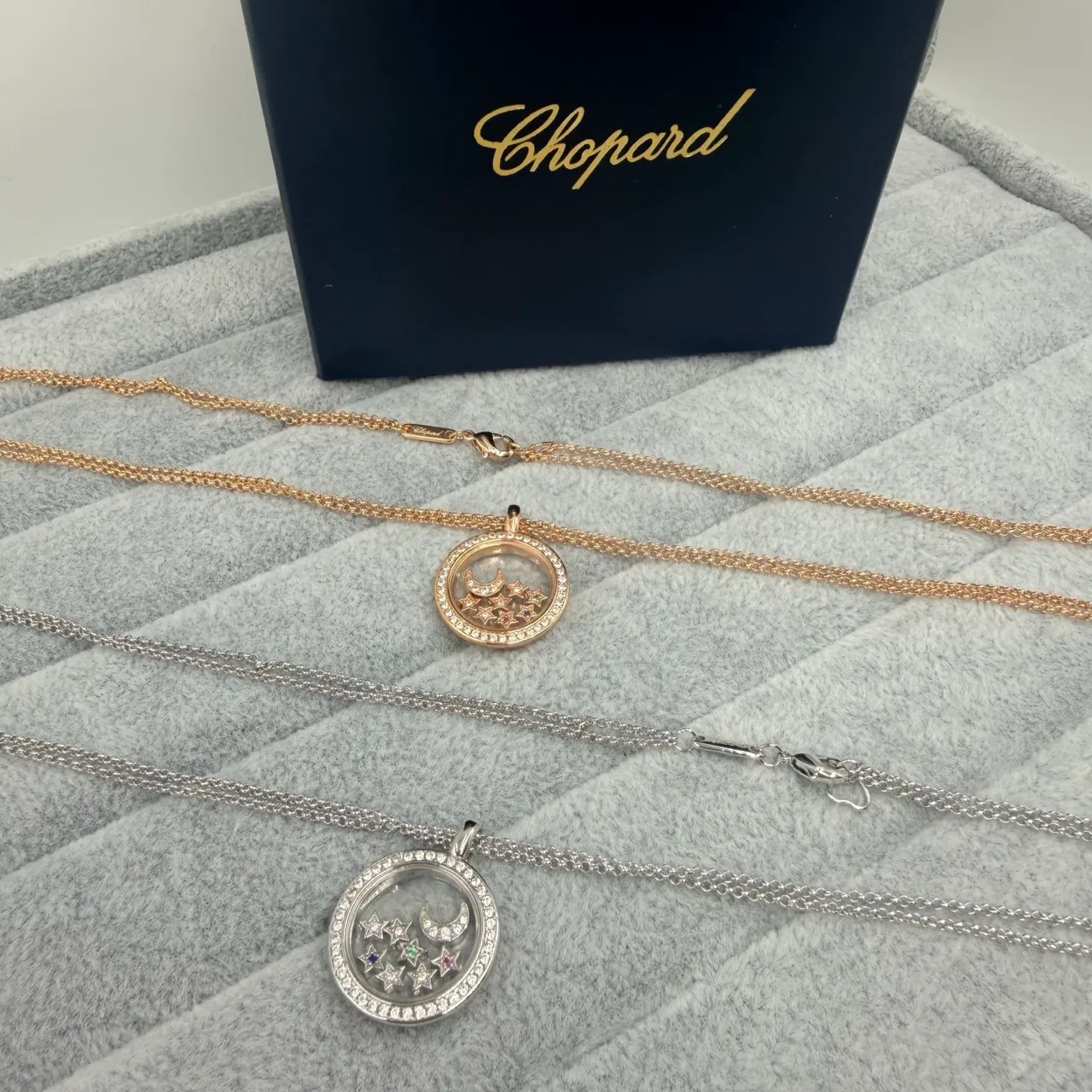 Chopard Happy Stars Silver Gold Circular Locket Pendant Pavé Diamond Bezel Necklace