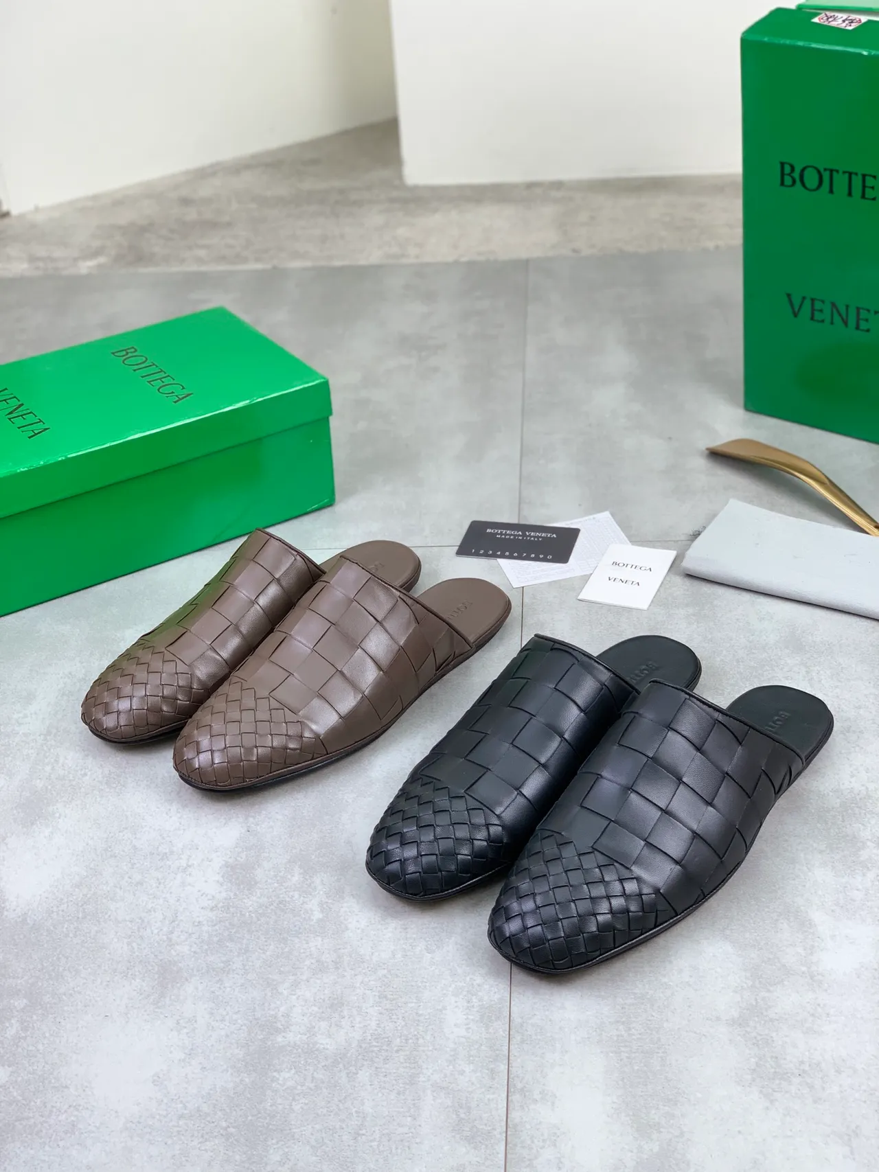 Bottega Veneta Cassette Woven Brown Leather Slippers