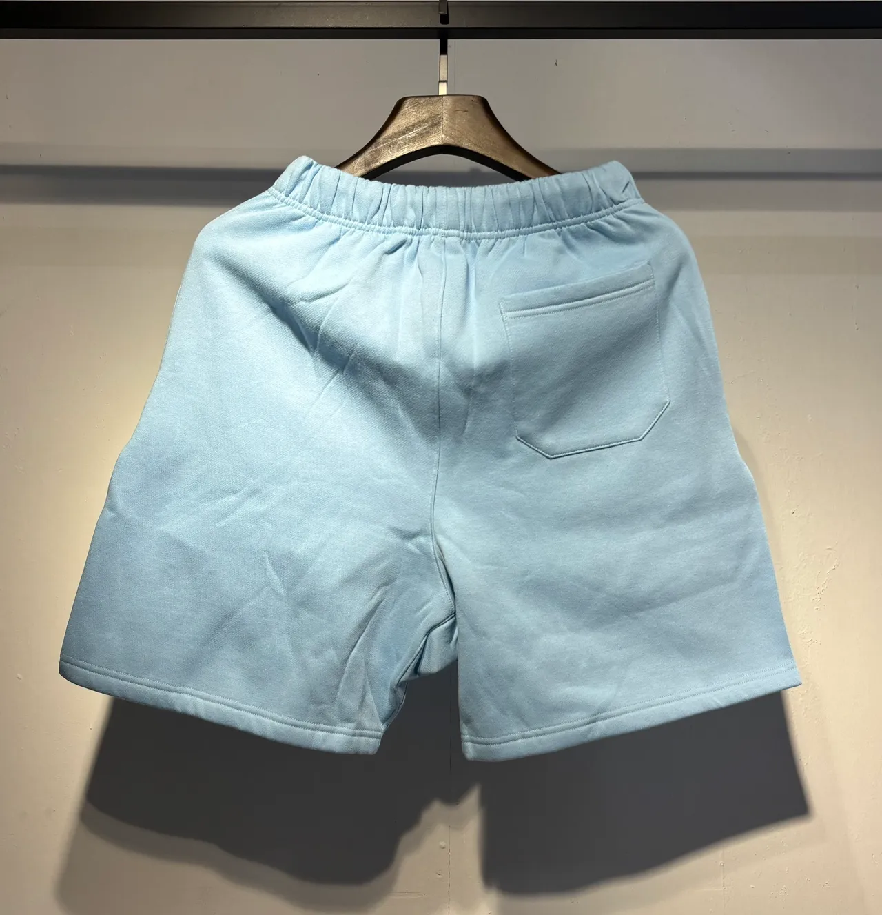 Amiri Script Logo Gradient Dot Shorts