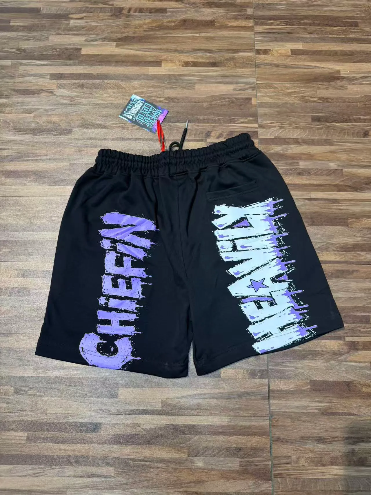 Black Graphic Print Elastic Waist Shorts