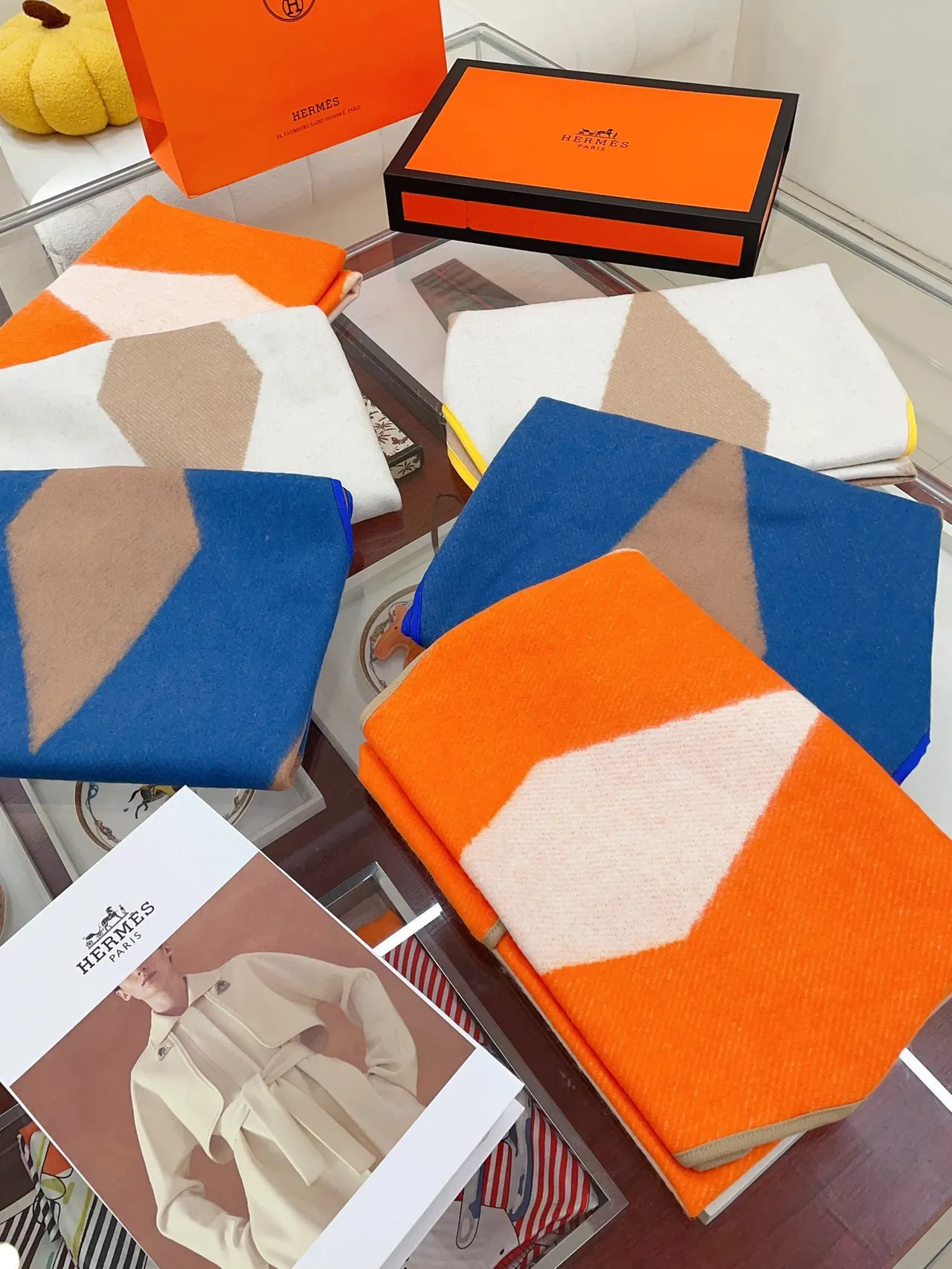 Hermès Orange Beige Geometric Patterned Wool-Blend Texture Shawl