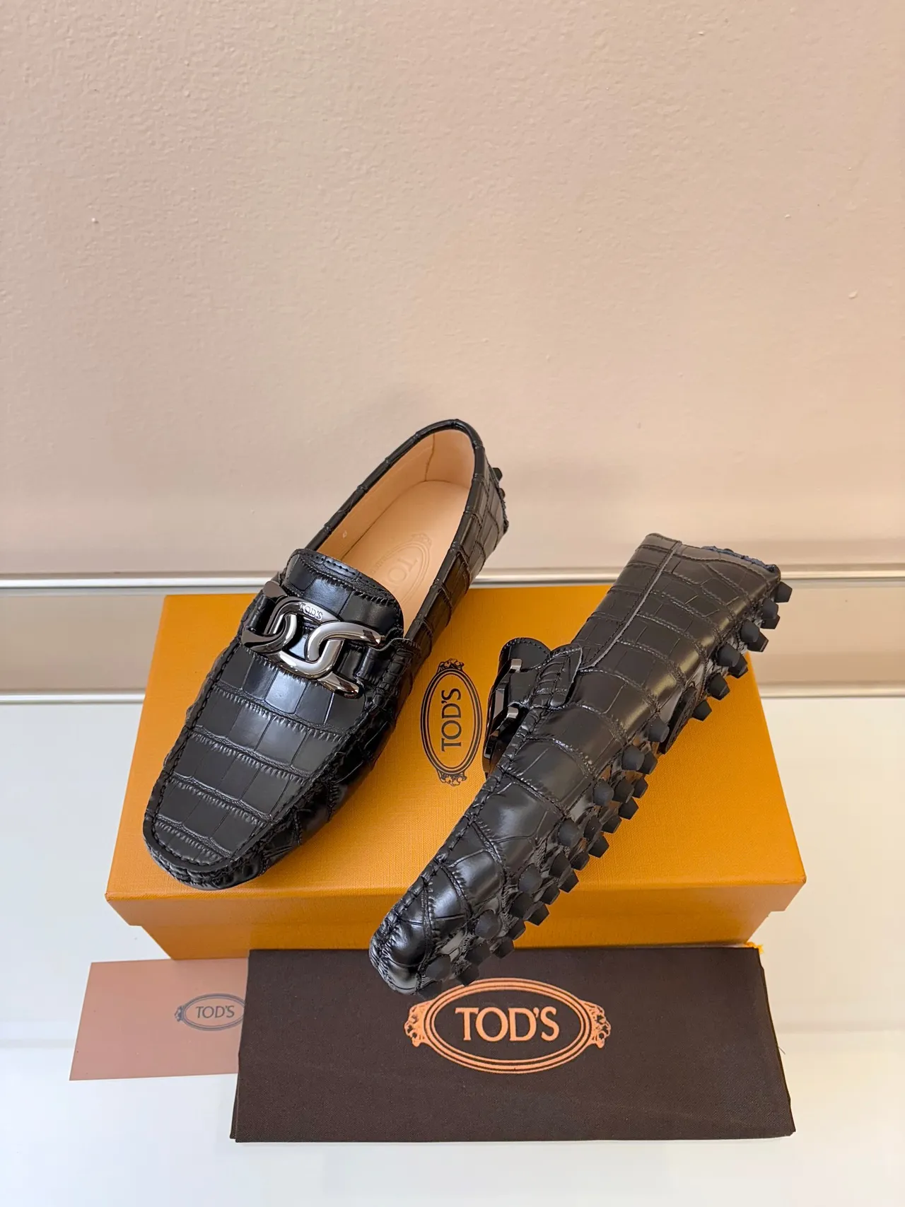 Tod's Gommino Black Brown Crocodile-Embossed Leather Metal Horsebit Buckle Loafer
