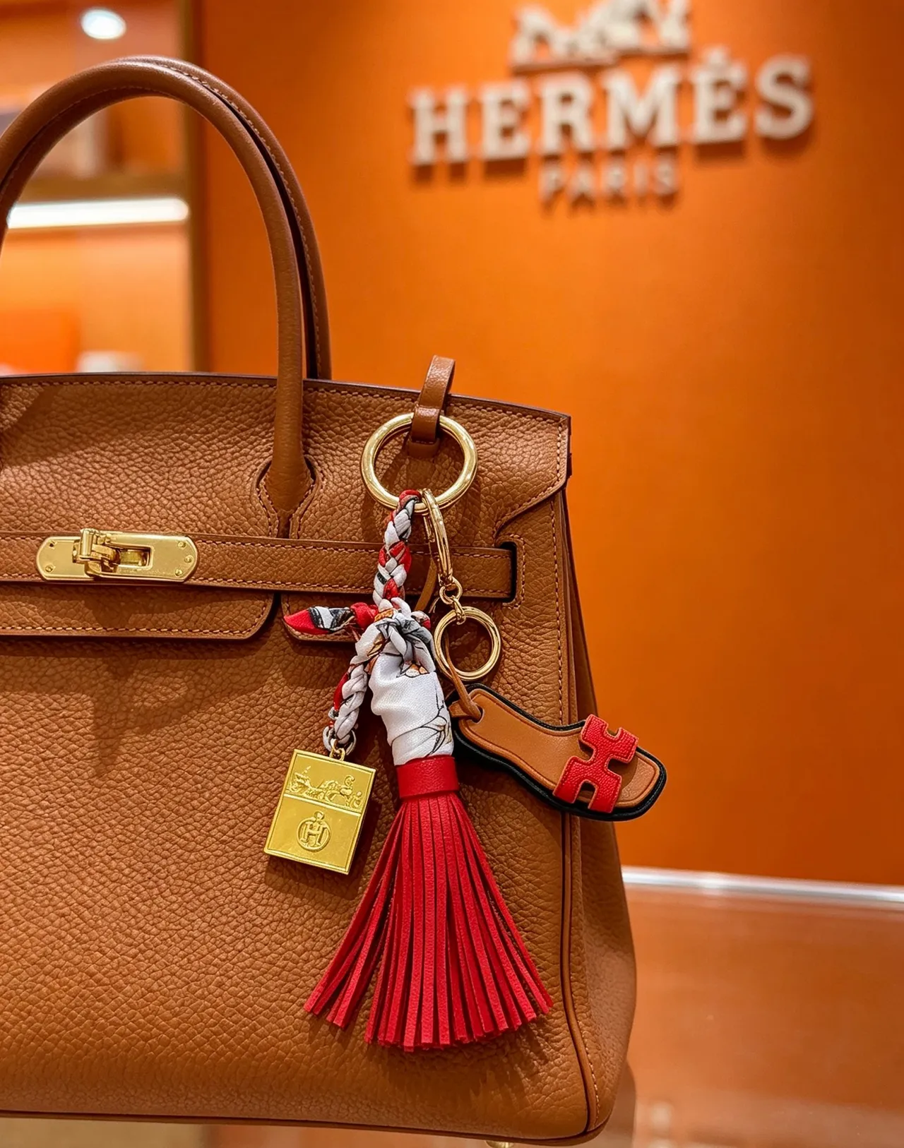Hermès Oran Red Brown H-Shaped Leather Motif Silk Scarf Knot Handbag
