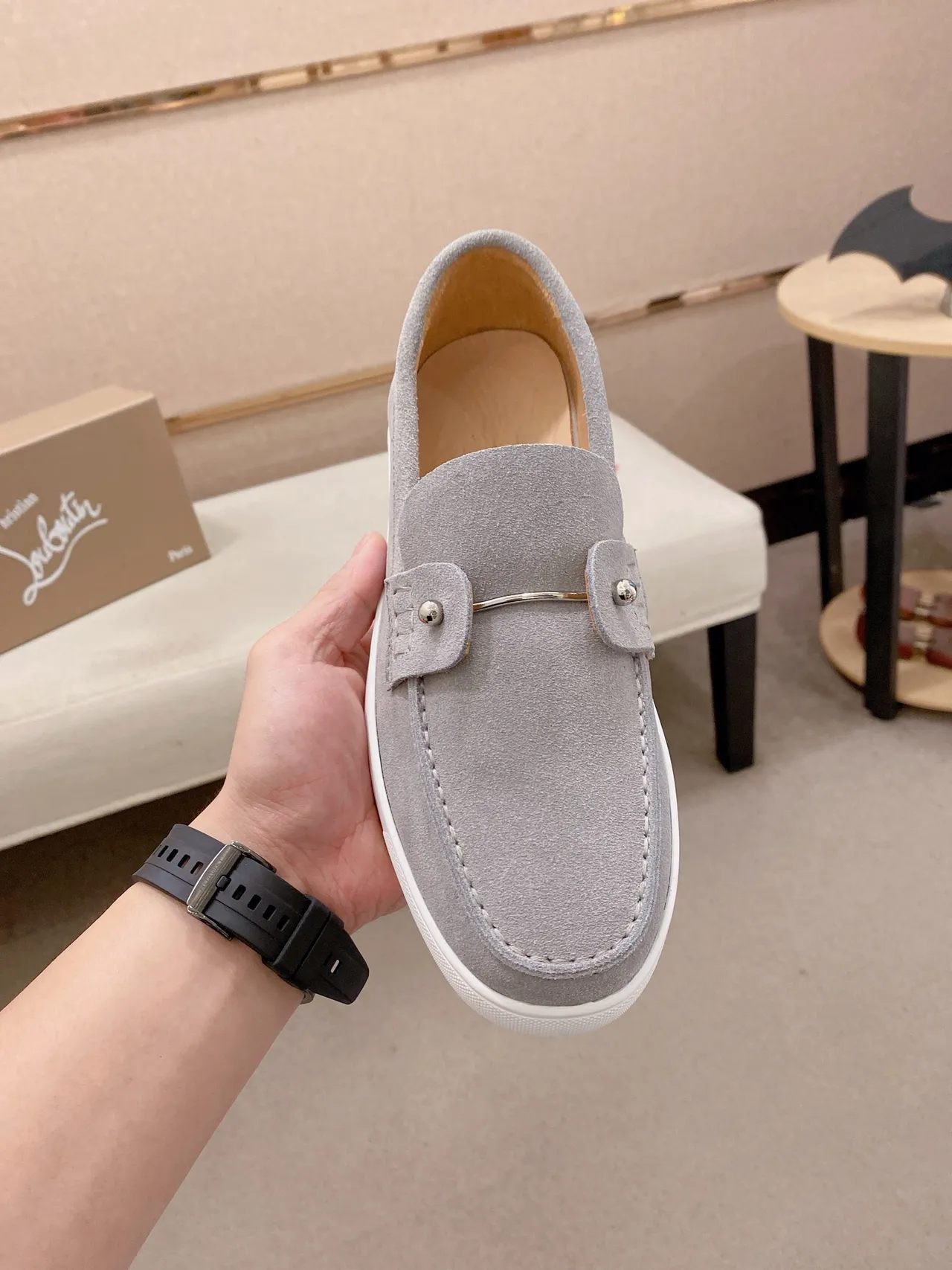 Gray White Suede Upper Moc-Toe Stitching Loafer
