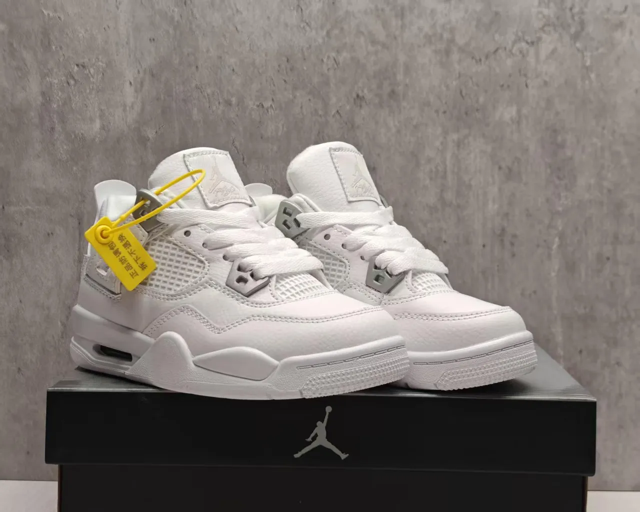 Air Jordan 4 Beige Orange Black Basketball Shoes