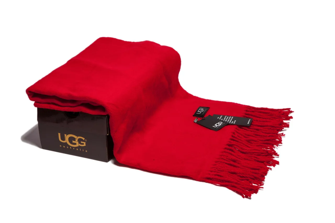 UGG Red Knitted Fringed Scarve