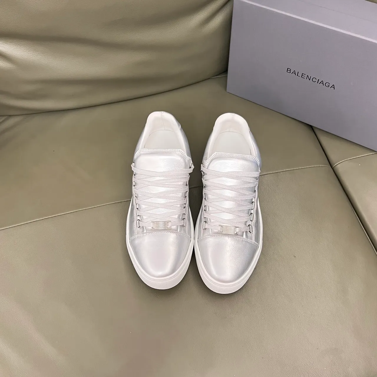 Balenciaga Le City Metallic Silver Lifestyle Sneakers