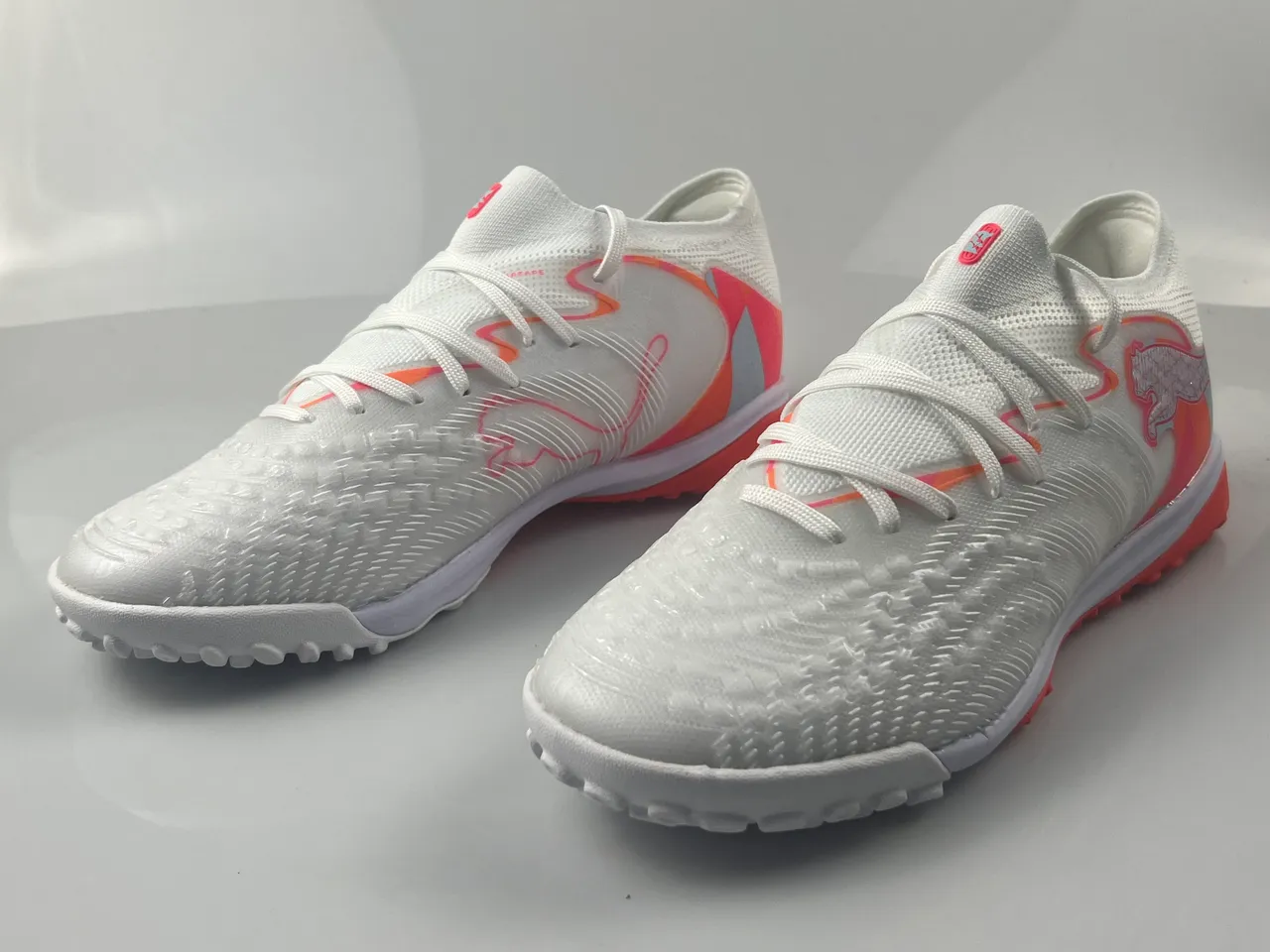 Puma Future Z White Orange Knit Upper Ribbed Texture Turf Soccer Shoes