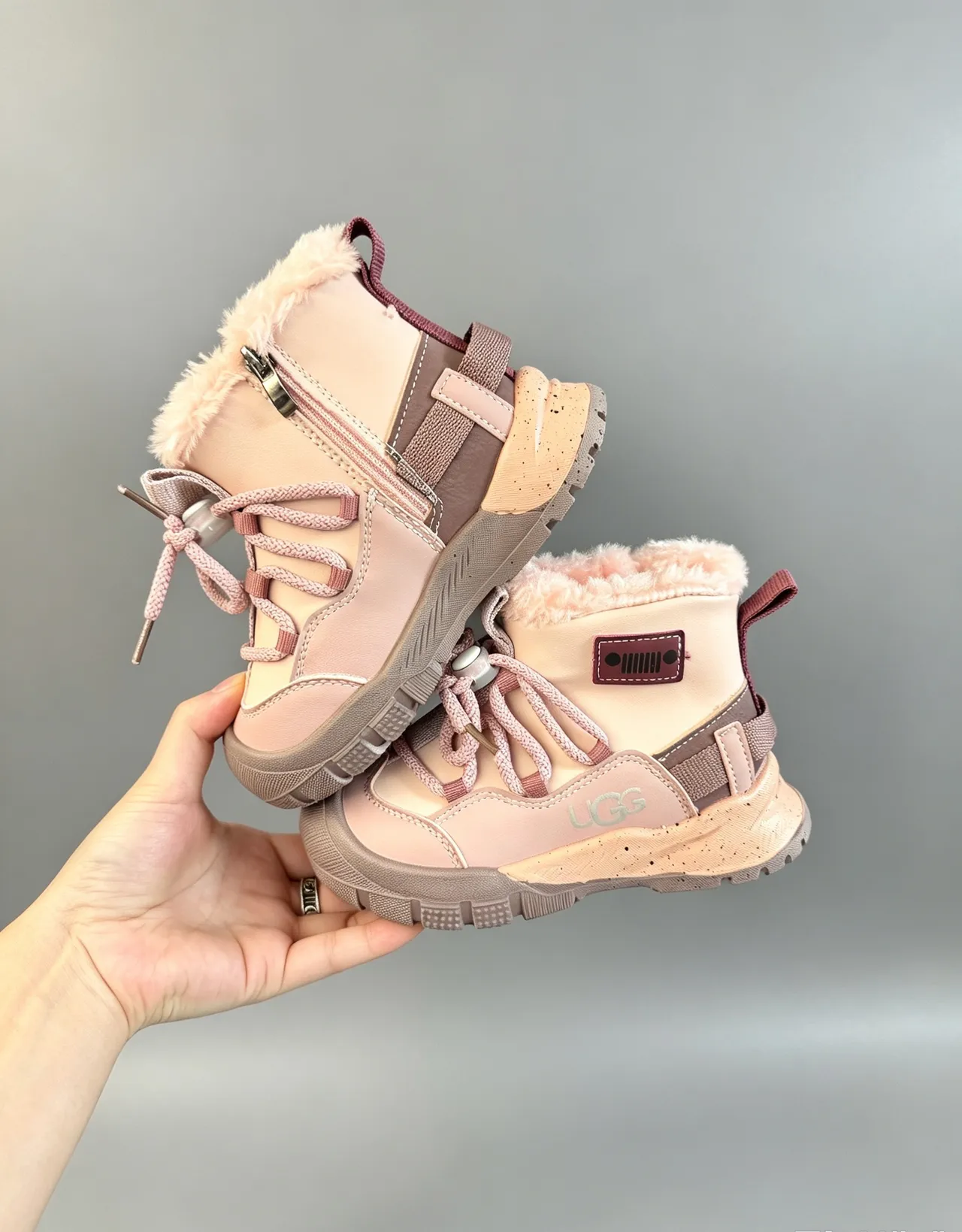 UGG Beige Gray Shearling-Lined Chunky Tread Sole Snow Boots