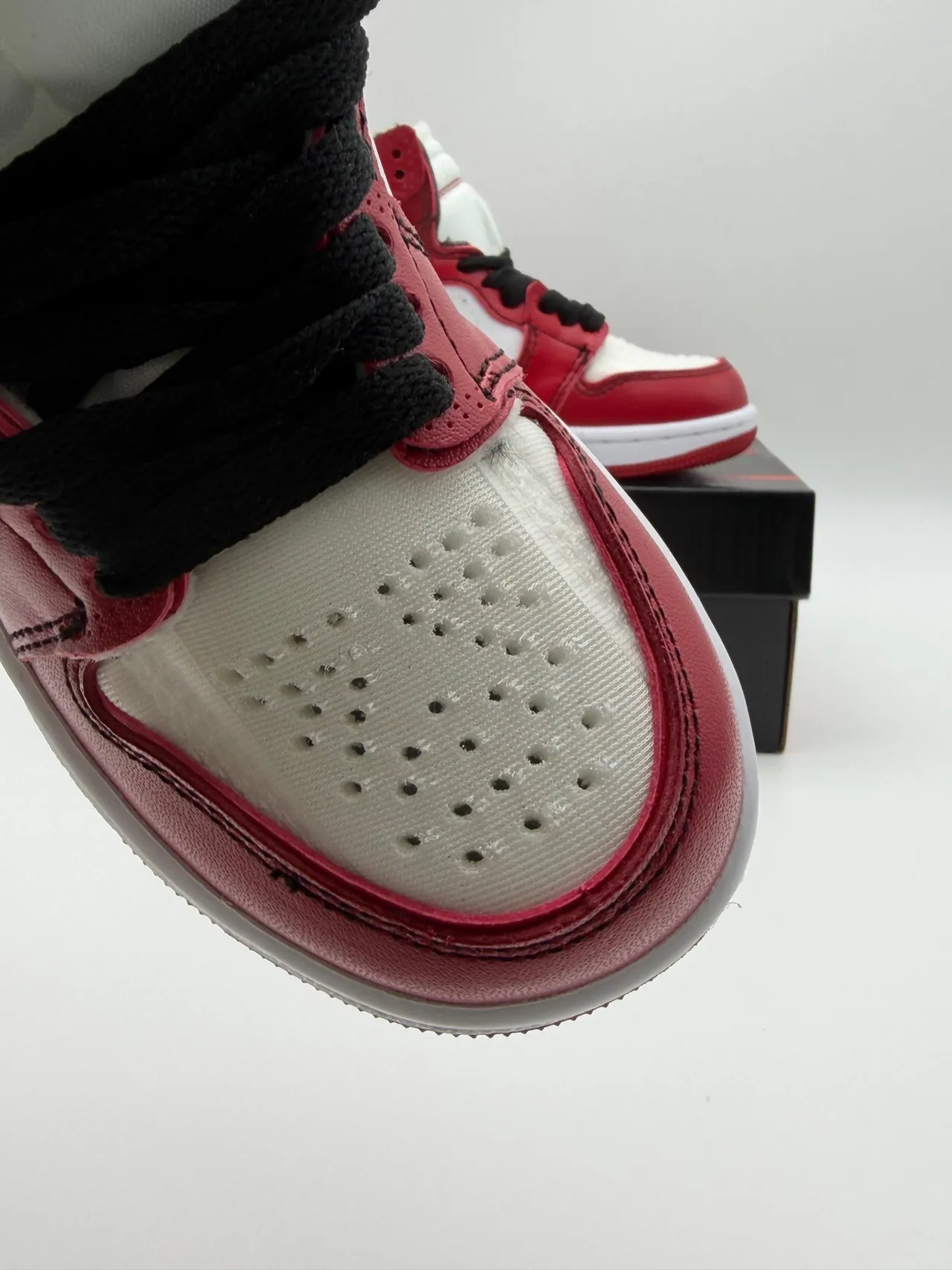 Air Jordan 1 Red White High-Top Perforated Toe Basketball Shoes