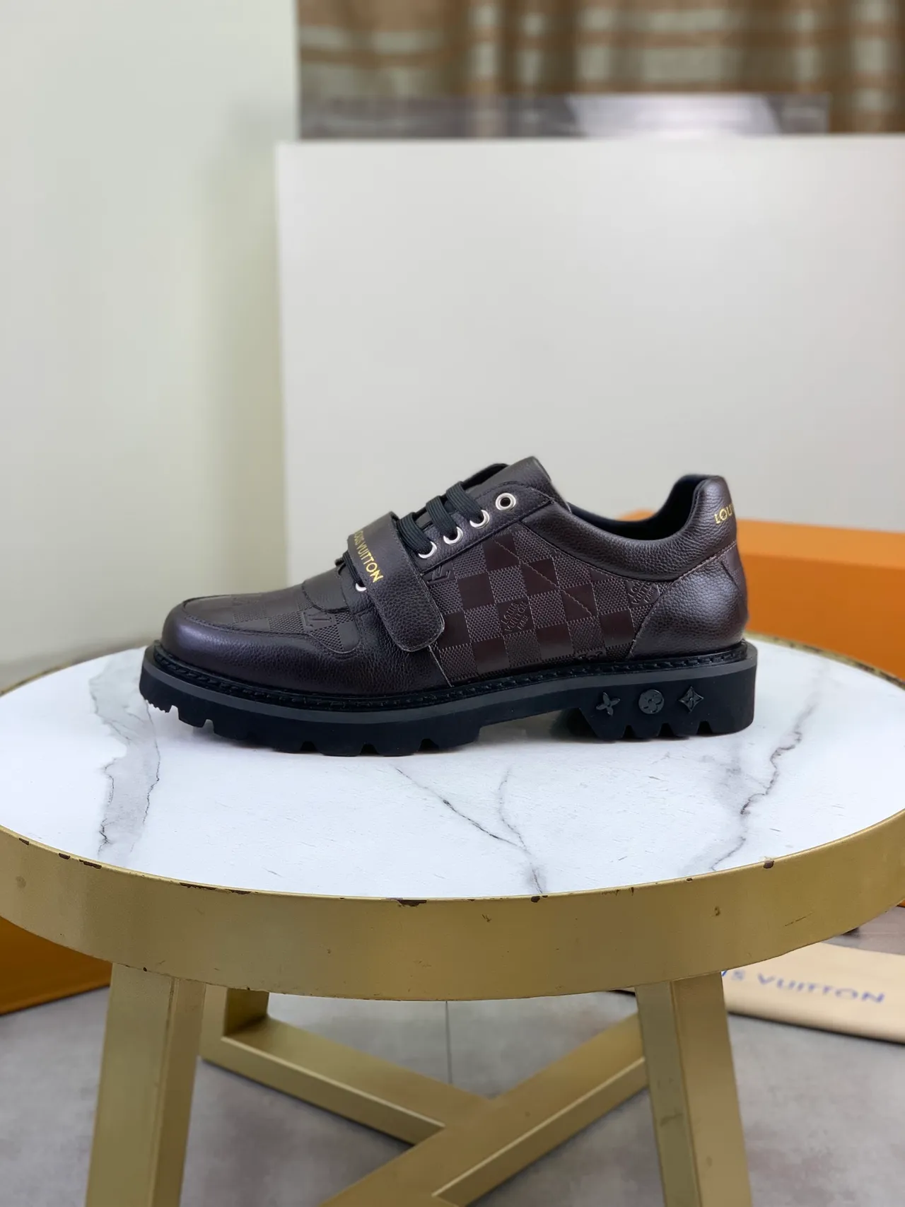 Louis Vuitton Run Away Brown Monogram Leather Lace-Up Strap Casual Shoes