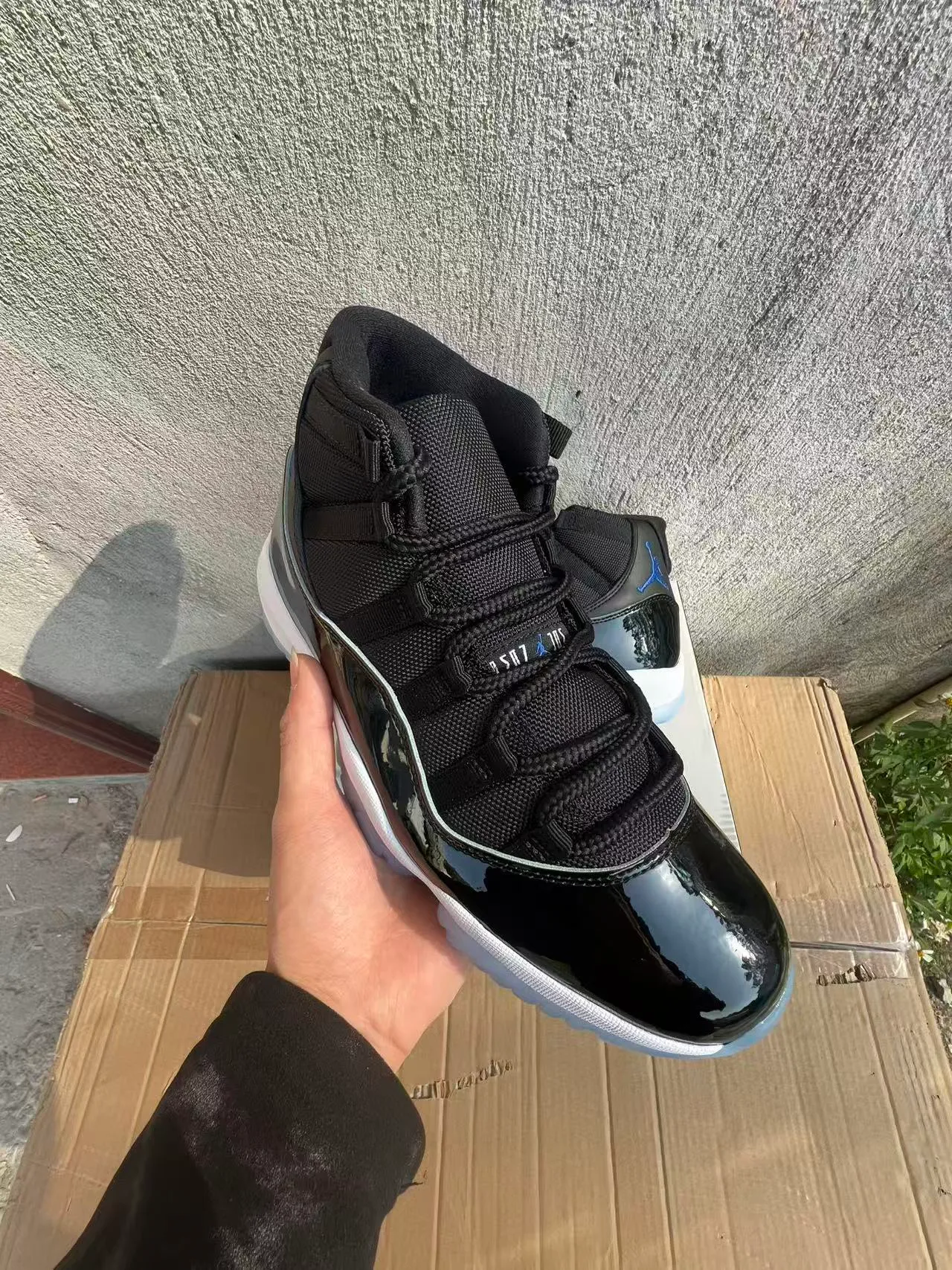 Air Jordan 11 Black White Icy Blue Basketball Shoes