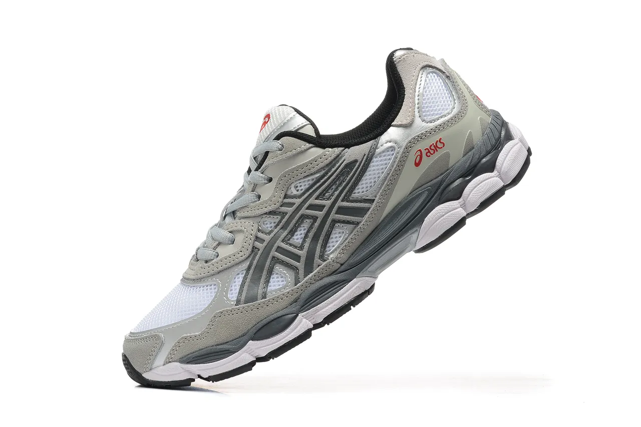 ASICS Gray White Layered Synthetic Overlays Mesh Ventilation Panels Running Shoes