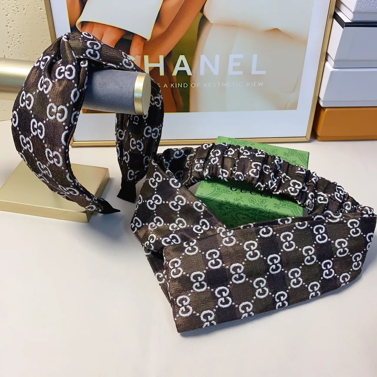 Gucci Multicolor Navy Interlocking GG Monogram Elastic Gathered Center Silk Scarf