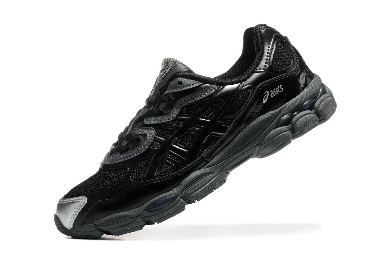 ASICS Black Silver Mesh And Synthetic Upper Sculpted Multi-Density Midsole Running Shoes