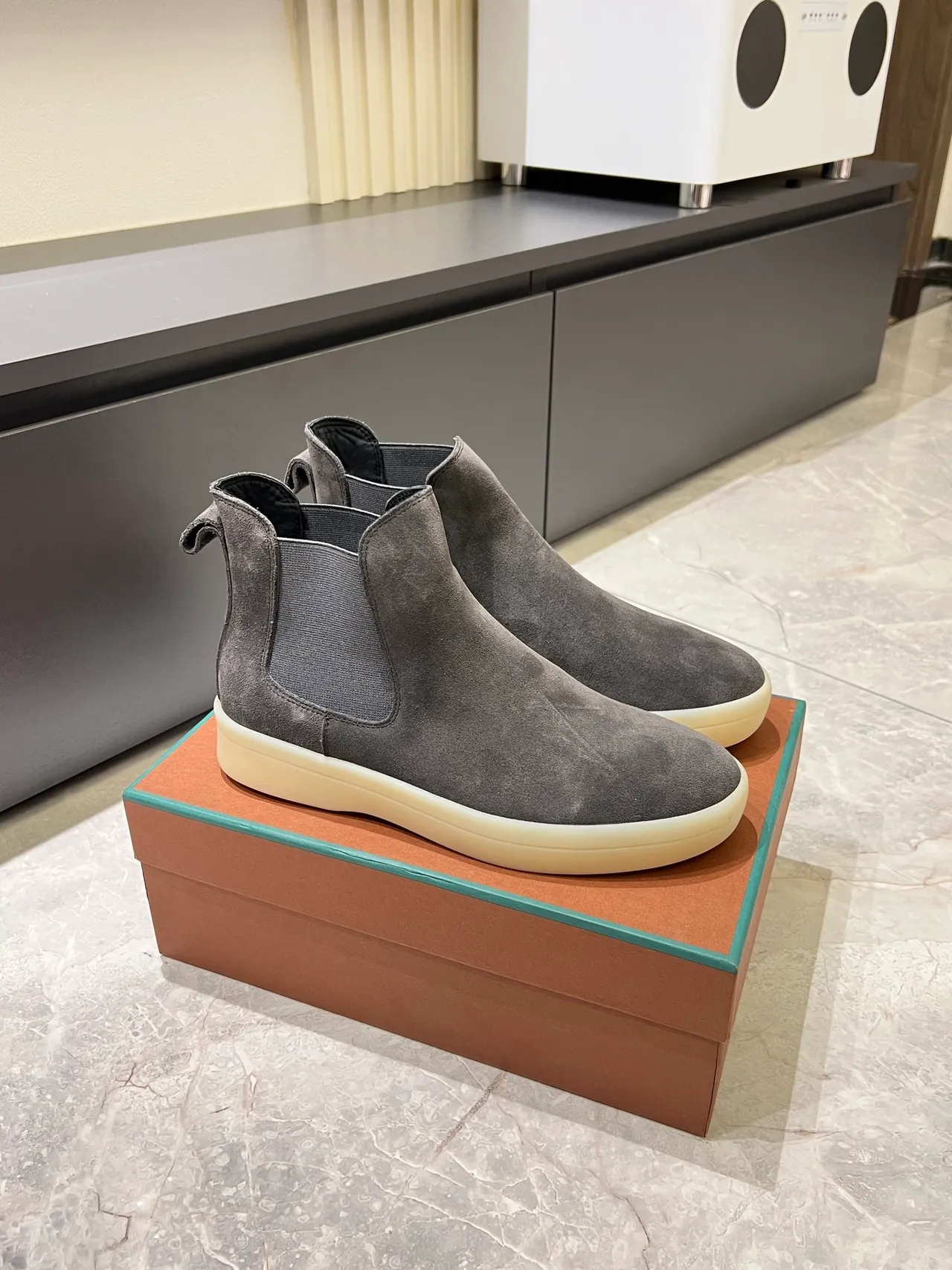 Gray Beige Suede Upper Elastic Side Gussets Chelsea Boots