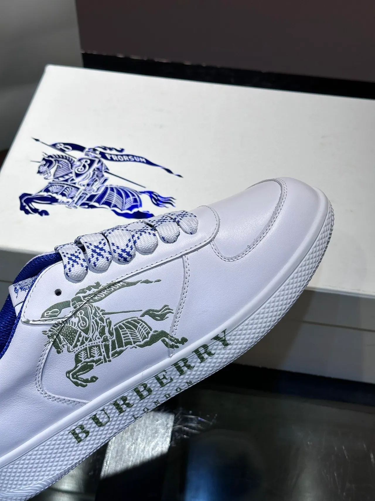 Burberry Knight White and Blue Leather Lifestyle Sneakers