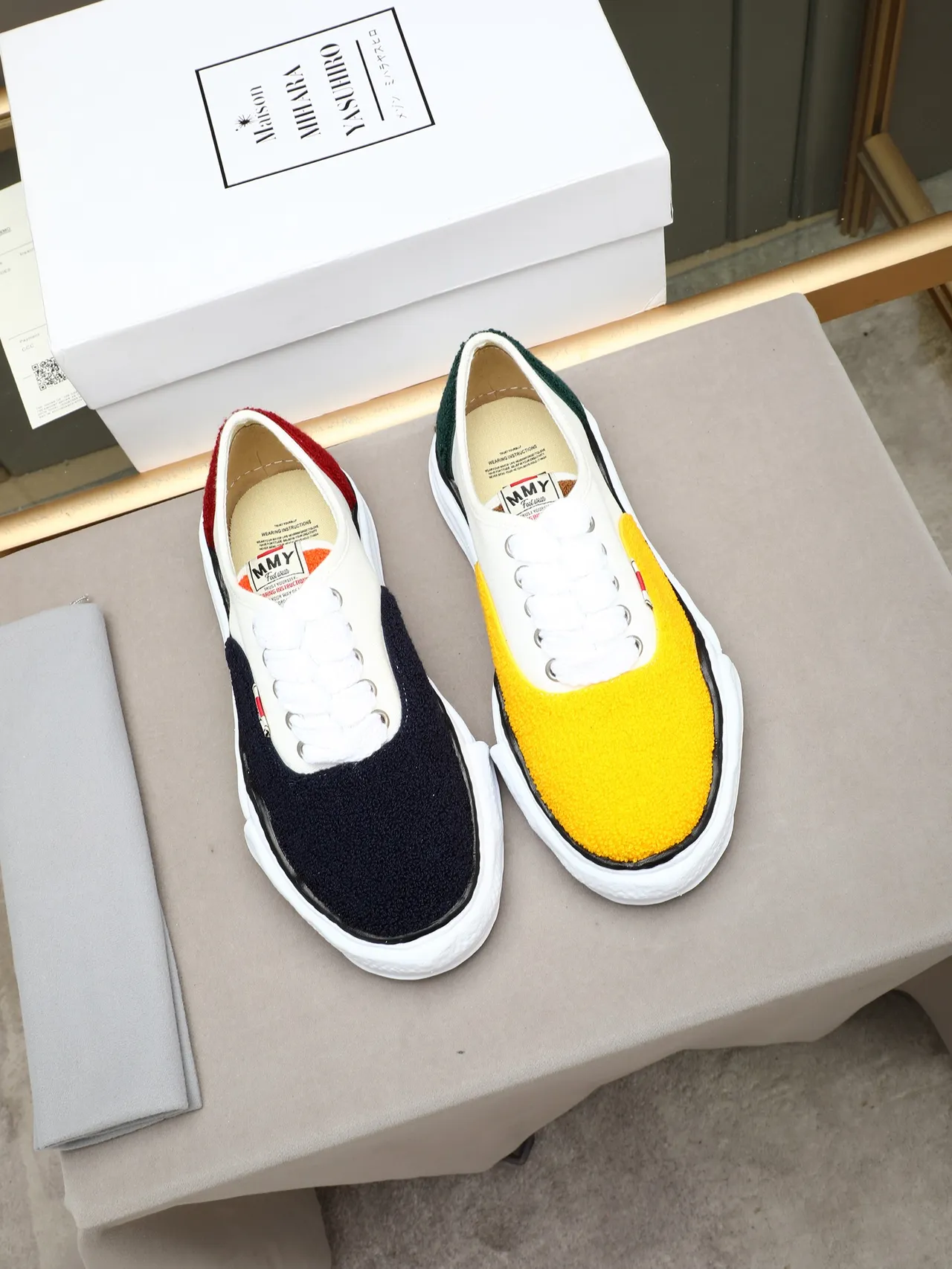 MMY White Navy Canvas Upper Textured And Red Panels Sneakers