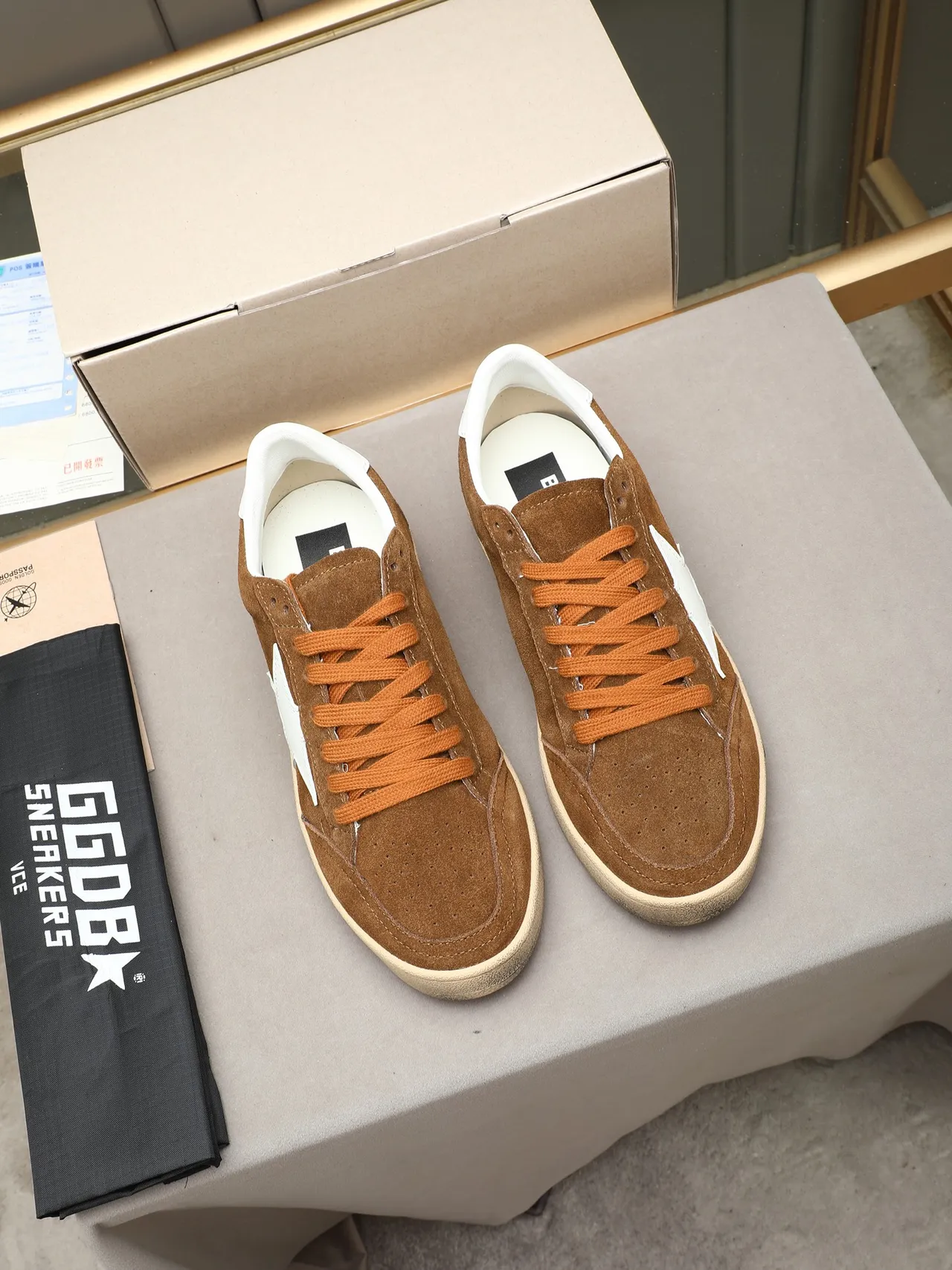 Golden Goose Ball Star Brown Suede White Star Lifestyle Sneakers