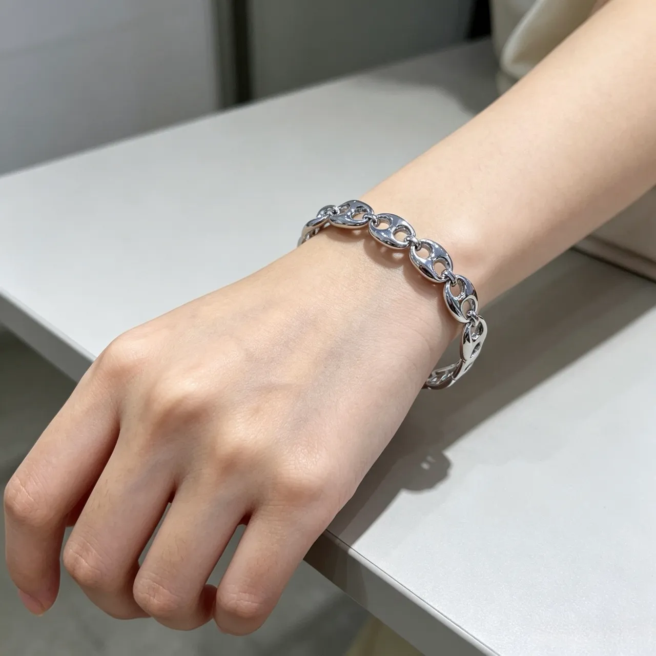 Gucci Horsebit 1955 Silver Chunky Oval-Link Polished Bracelet