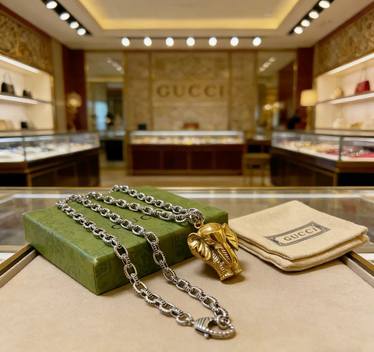 Gucci Silver Gold Sculpted Elephant Head Pendant Heavy Link Chain Necklace