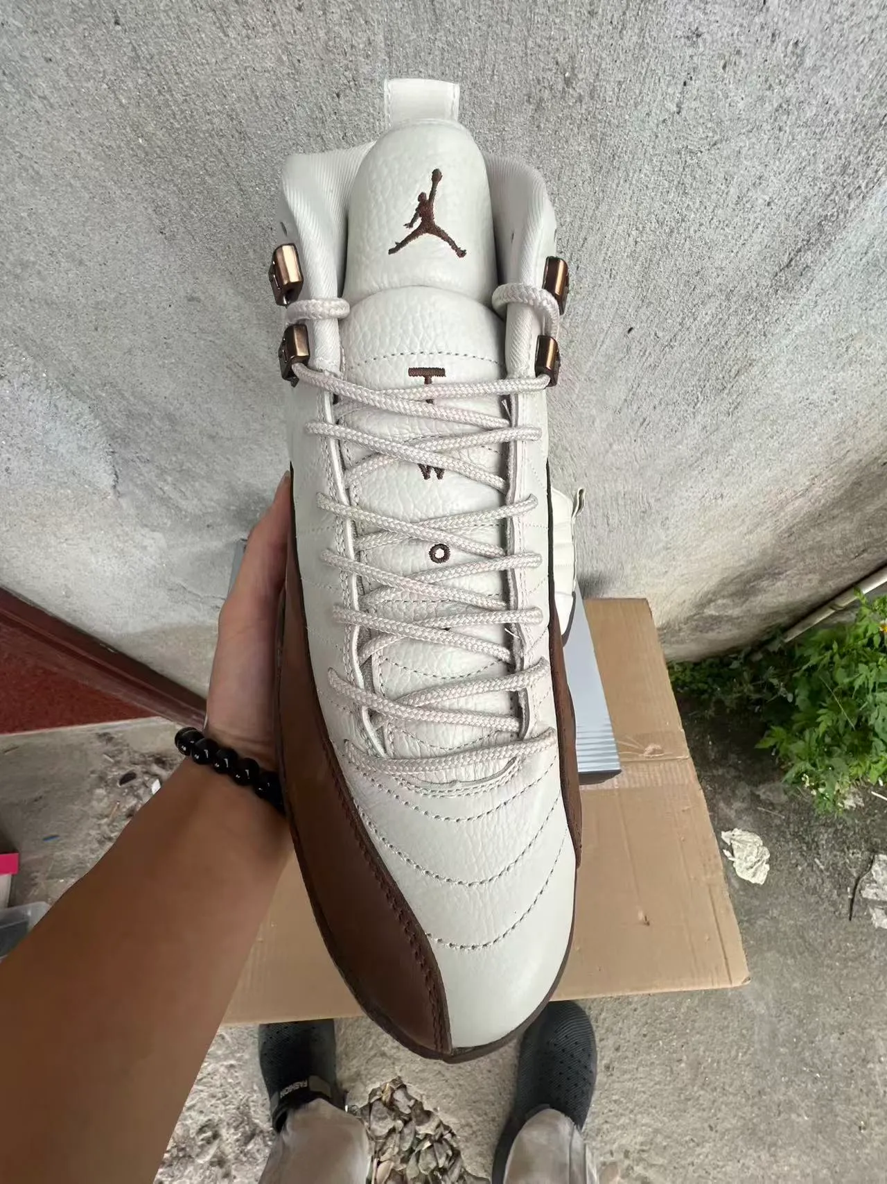 Air Jordan 12 White Brown Quilted Leather Basketball Shoes