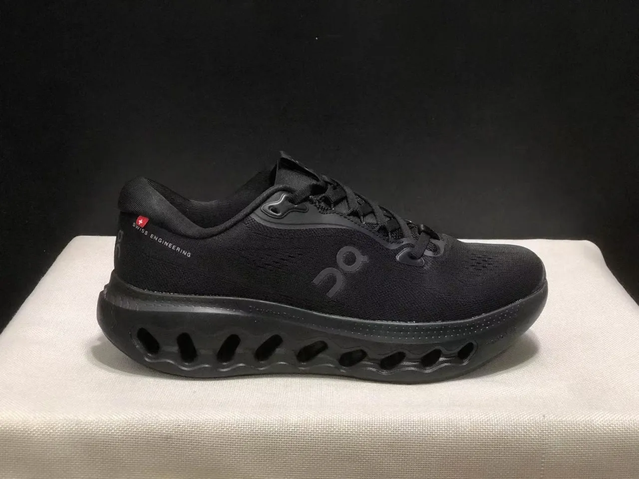 On Cloudmonster Gray Green Engineered Mesh Upper Open Hexagonal CloudTec Pods Running Shoes