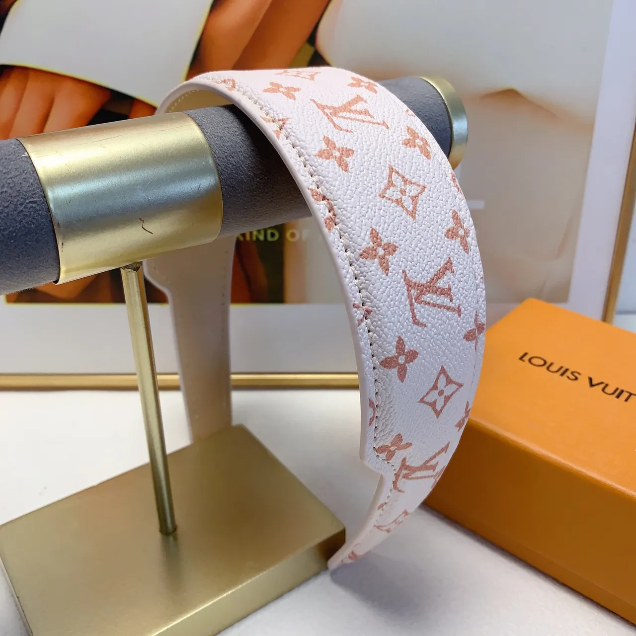 Louis Vuitton Monogram Flower Reversible Leather Belt