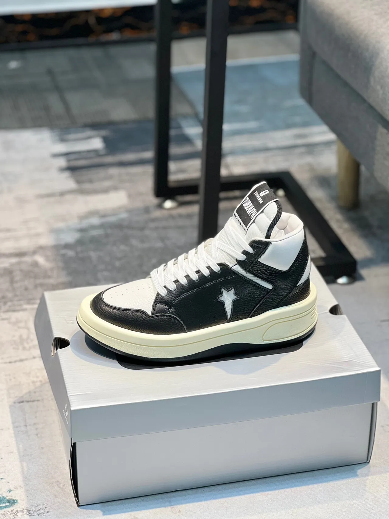 Converse Black White High-Top Leather-and-Perforated-Upper Lifestyle Sneakers