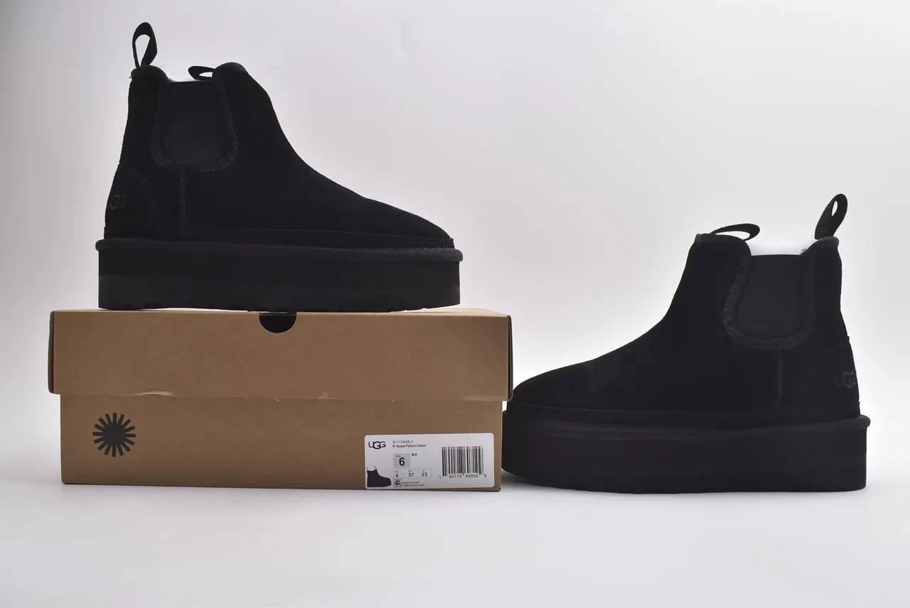 UGG Classic Platform Chelsea Black White Sole Elastic Side Gussets Chelsea Boots