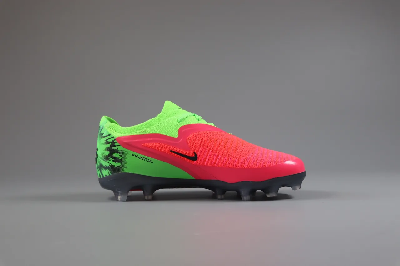 Nike Pink Green Low-Cut Synthetic Overlay Cage Artificial-Grass Soccer Shoes