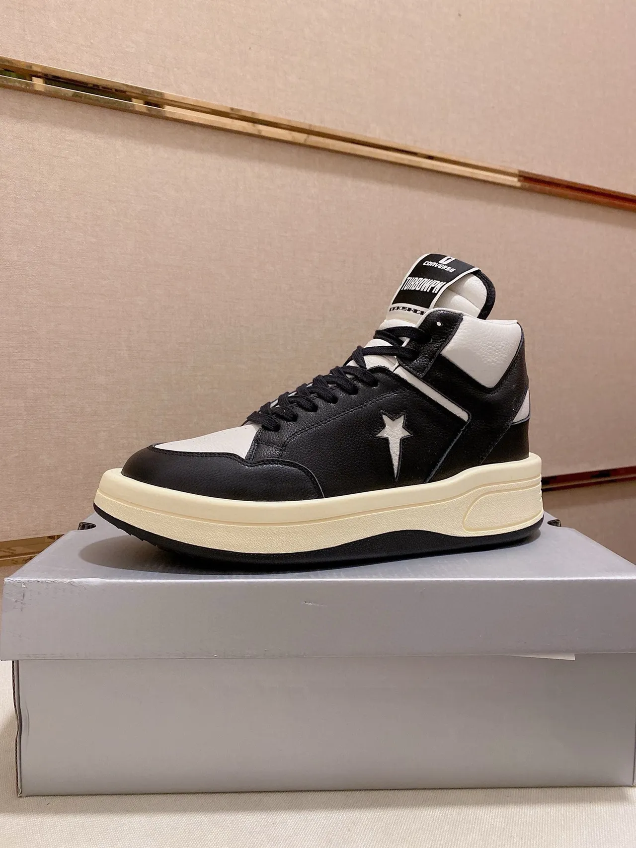 Converse Black White High-Top Platform Sole Lifestyle Sneakers