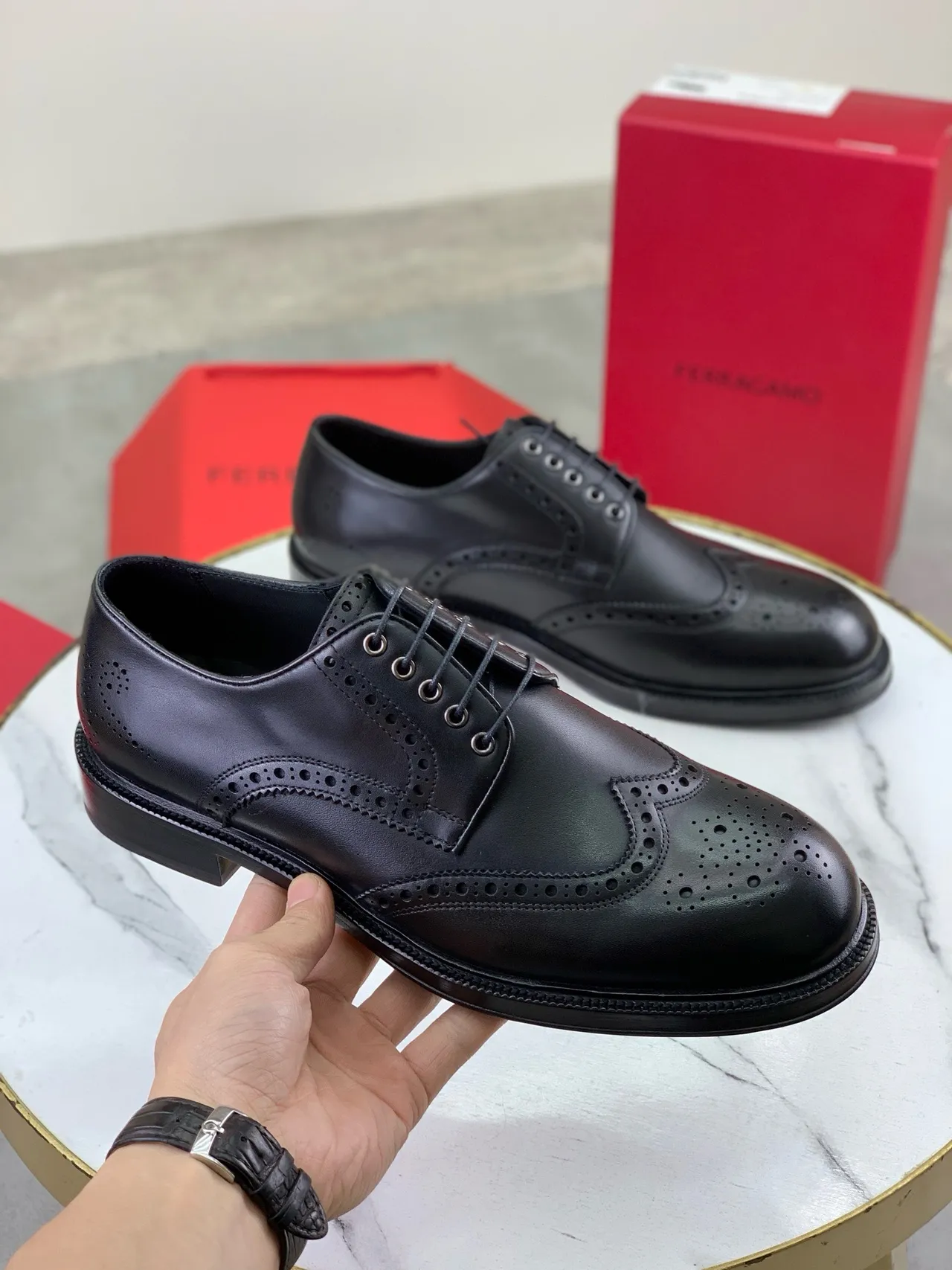 Salvatore Ferragamo Black Full Wingtip Brogue