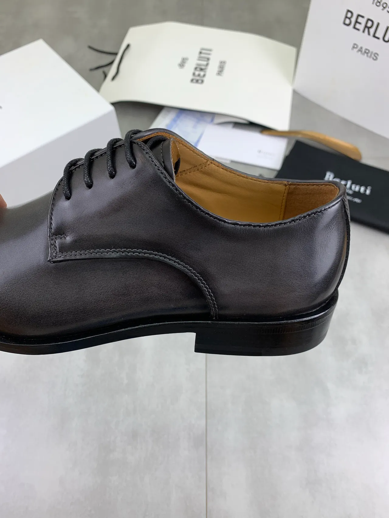 Berluti Black Brown Glossy Leather Cap Toe Oxford Shoes