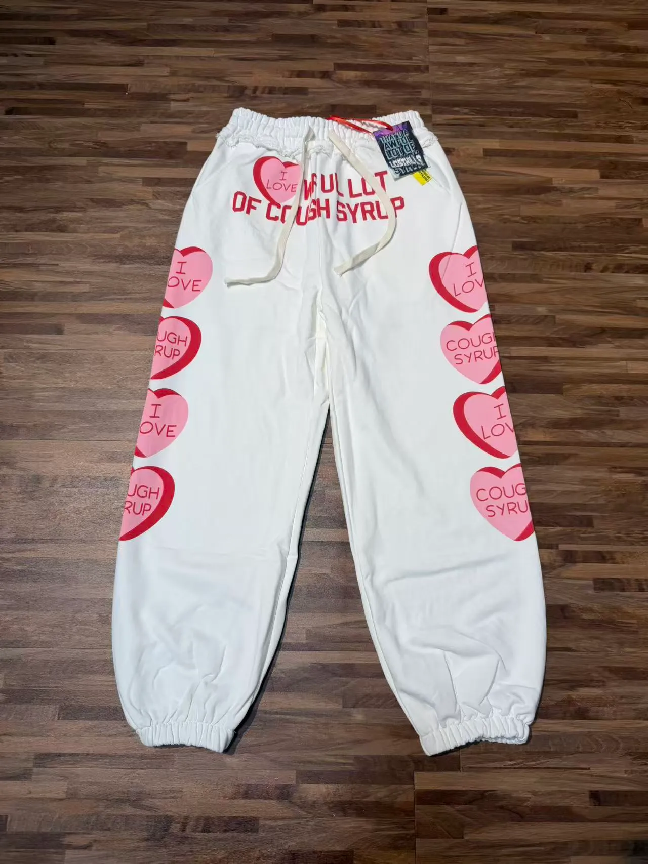 White Heart Print Cuffed Sweatpants