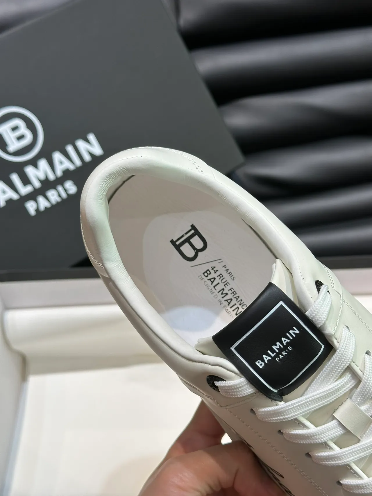 Balmain White Black Leather Upper Cursive Logo Lifestyle Sneakers