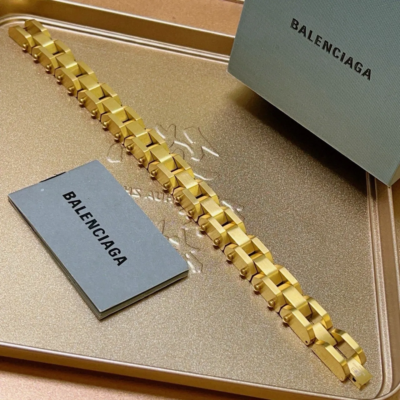 Balenciaga Chunky Riveted Gold-Tone Chain Bracelet