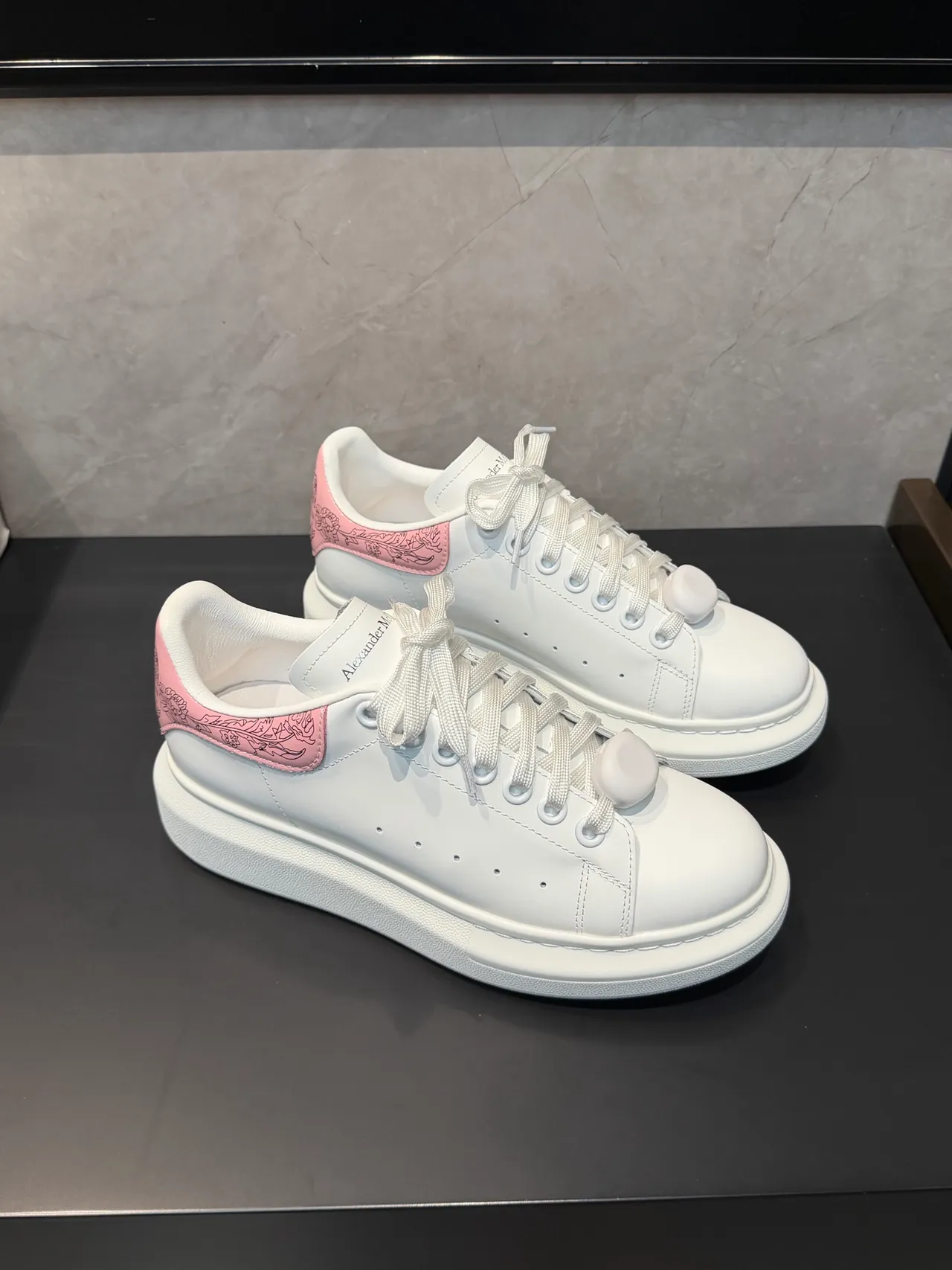 Alexander McQueen White Pink Platform Sole Leather Upper Lifestyle Sneakers