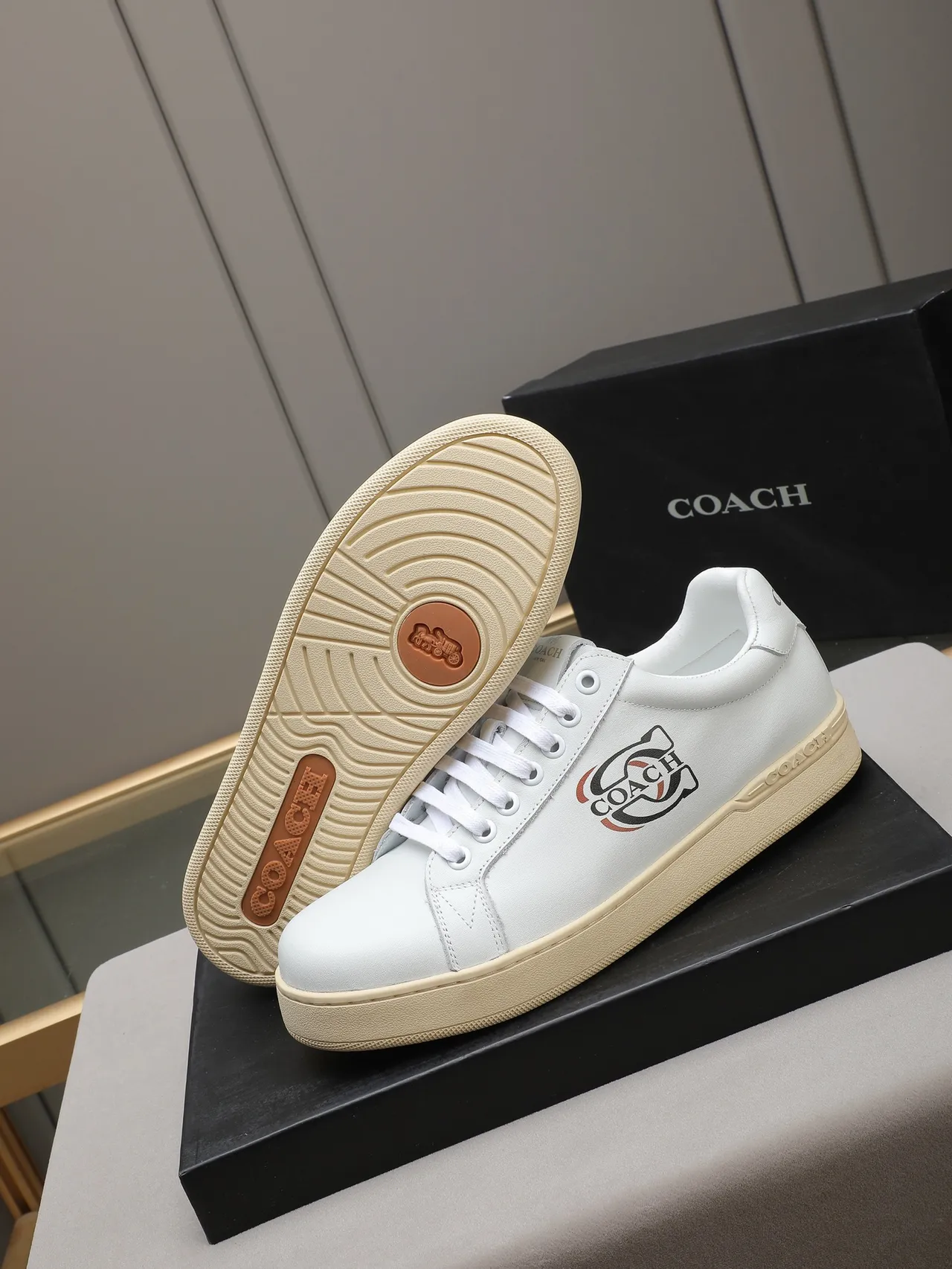 Coach Logo Leather Low-Top Lifestyle Sneakers