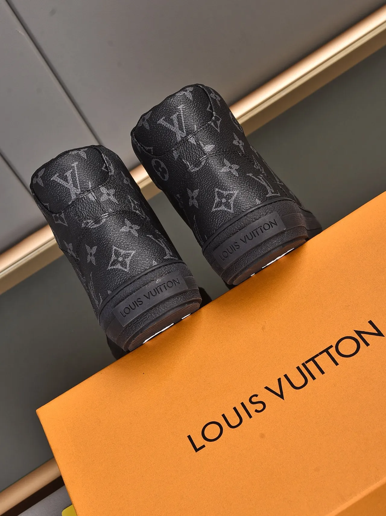 Louis Vuitton Black Brown High-Top Monogram Canvas Lifestyle Sneakers