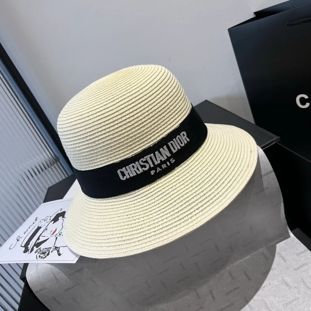 Dior Beige Black Woven Straw-Like Texture Structured Ribbed Crown Fedora