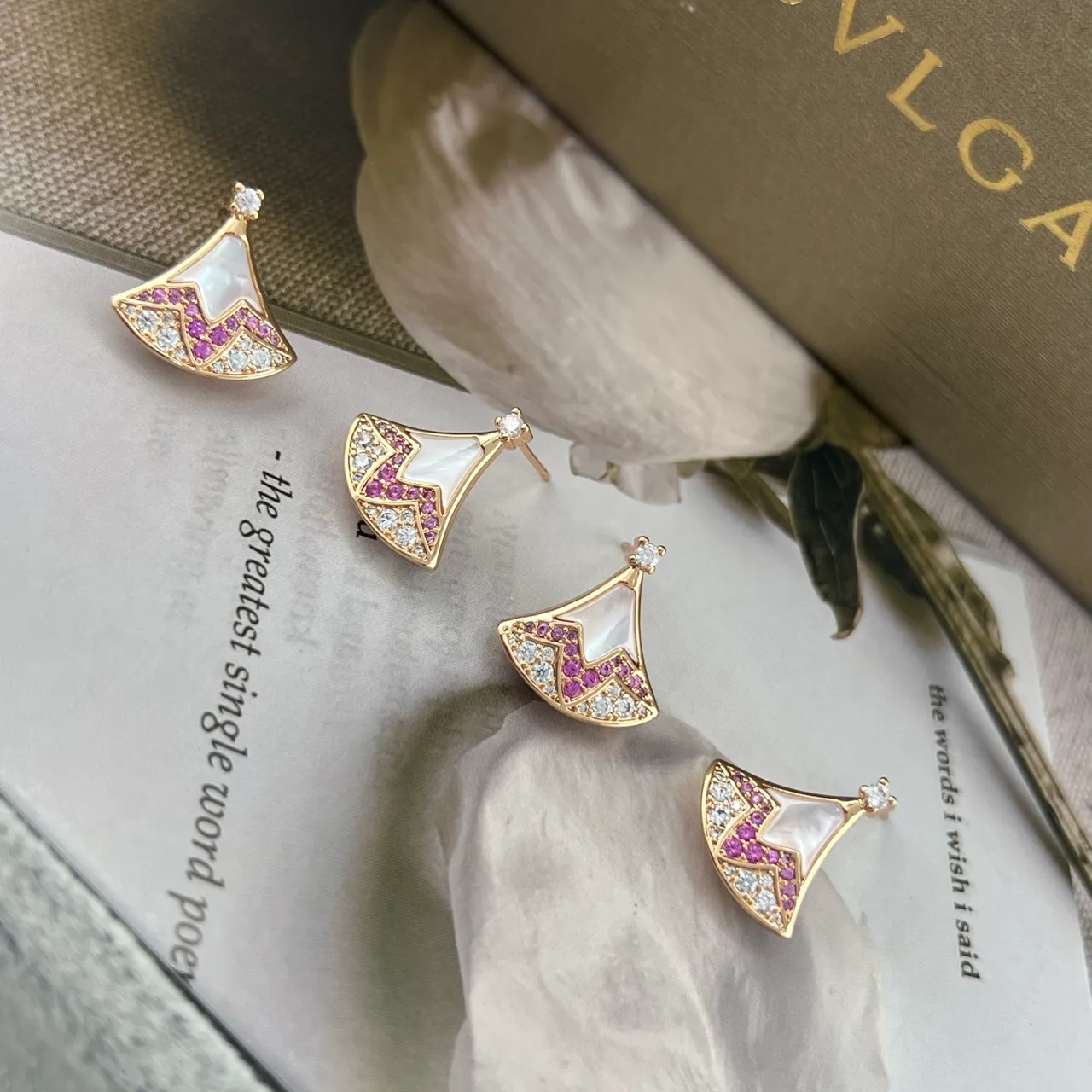 Bvlgari Divas’ Dream Fan-Shaped Mother-of-Pearl and Pink Gemstone Earrings