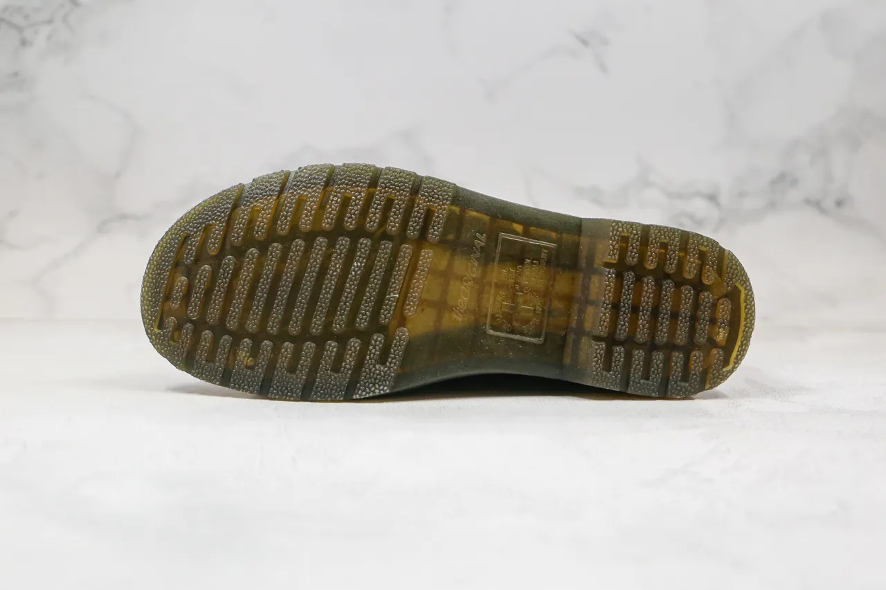Dr. Martens Chelsea Boot Black Yellow Smooth Leather Welt Stitching Chelsea Boots