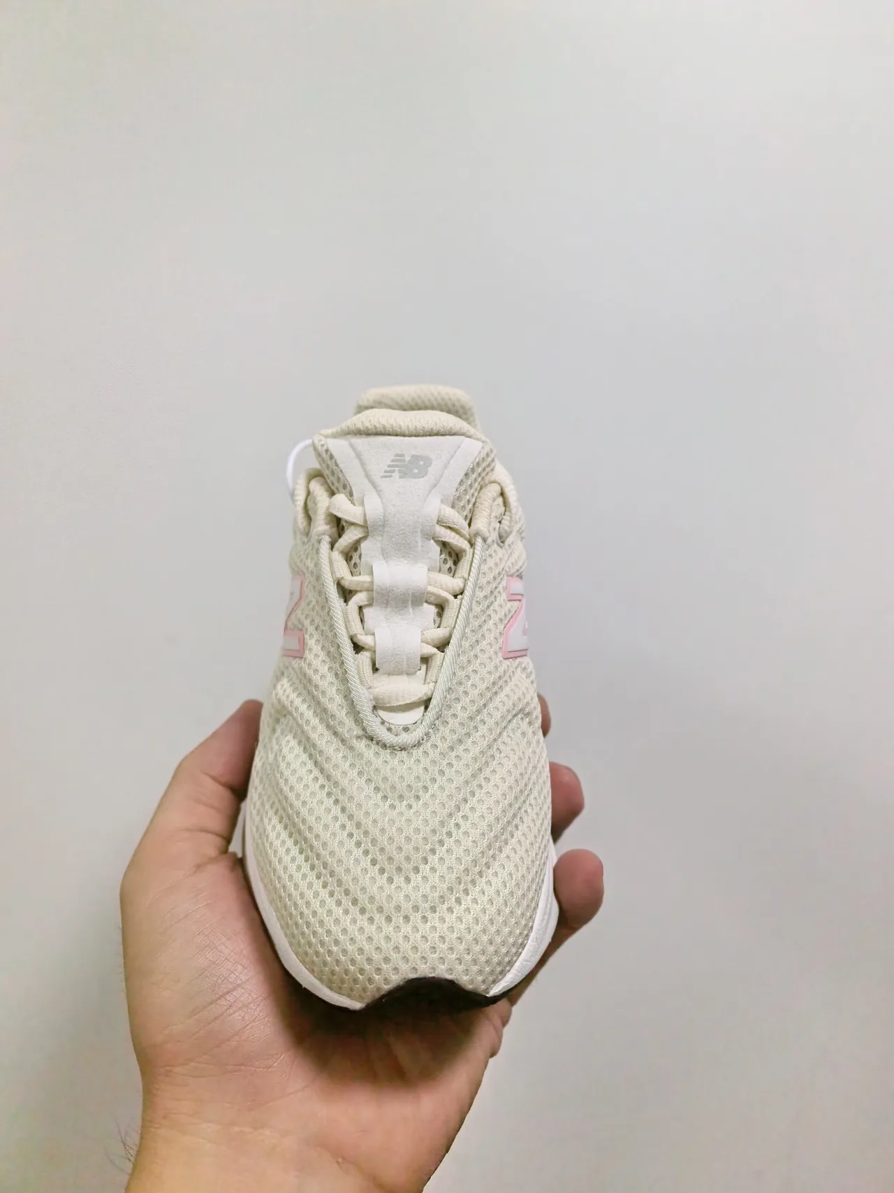 New Balance Beige Pink Mesh Upper Thick Air-Pod Midsole Chunky Sneakers