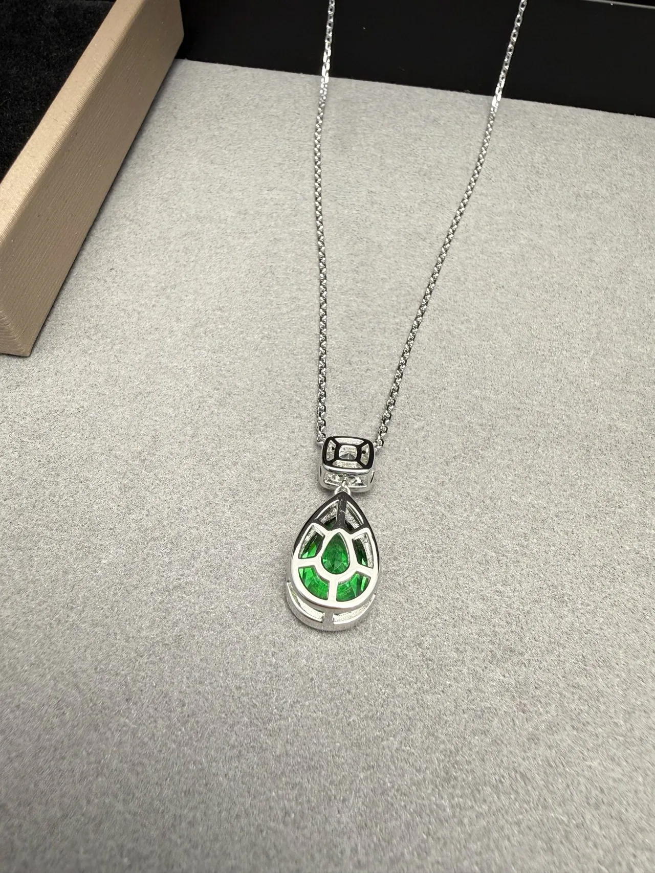 Pear-Shaped Green Gemstone and Square Accent Stone Bezel-Set Pendant Necklace