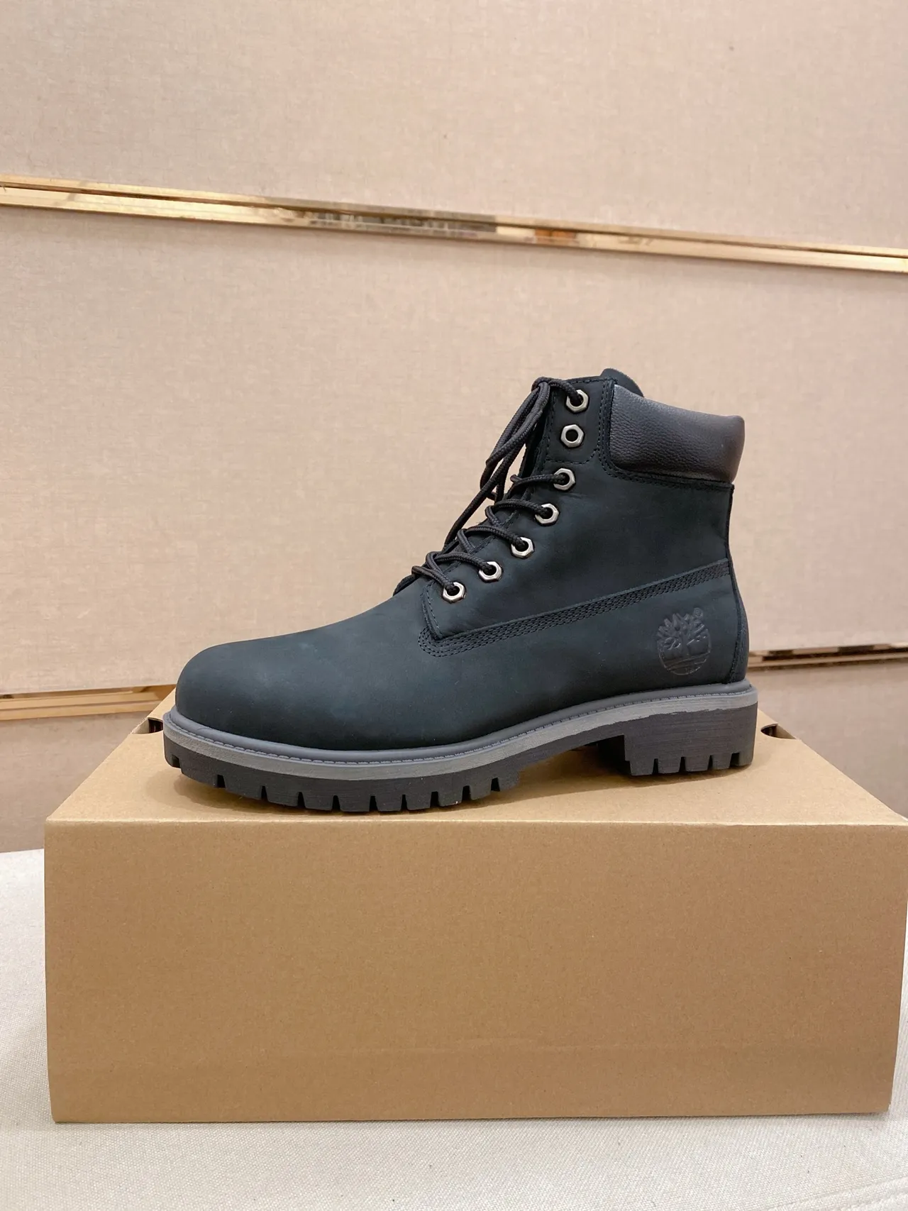 Timberland Premium 6-Inch Black Work Boot
