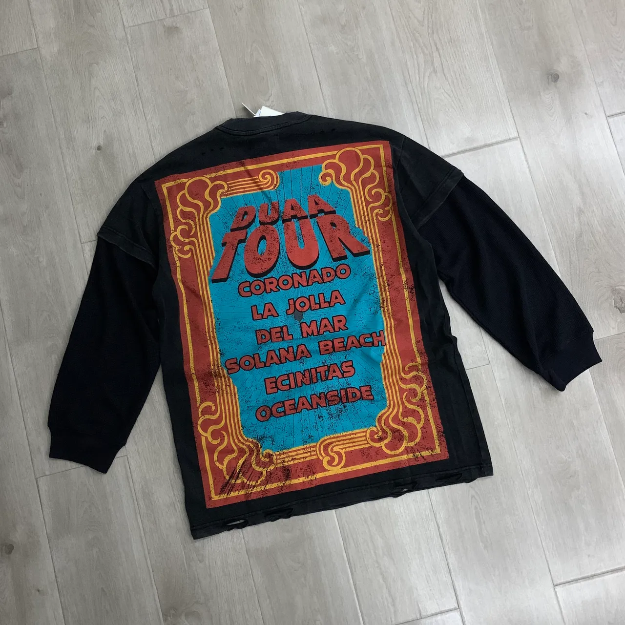 DUAA Distressed Black Graphic Print Crewneck Sweater