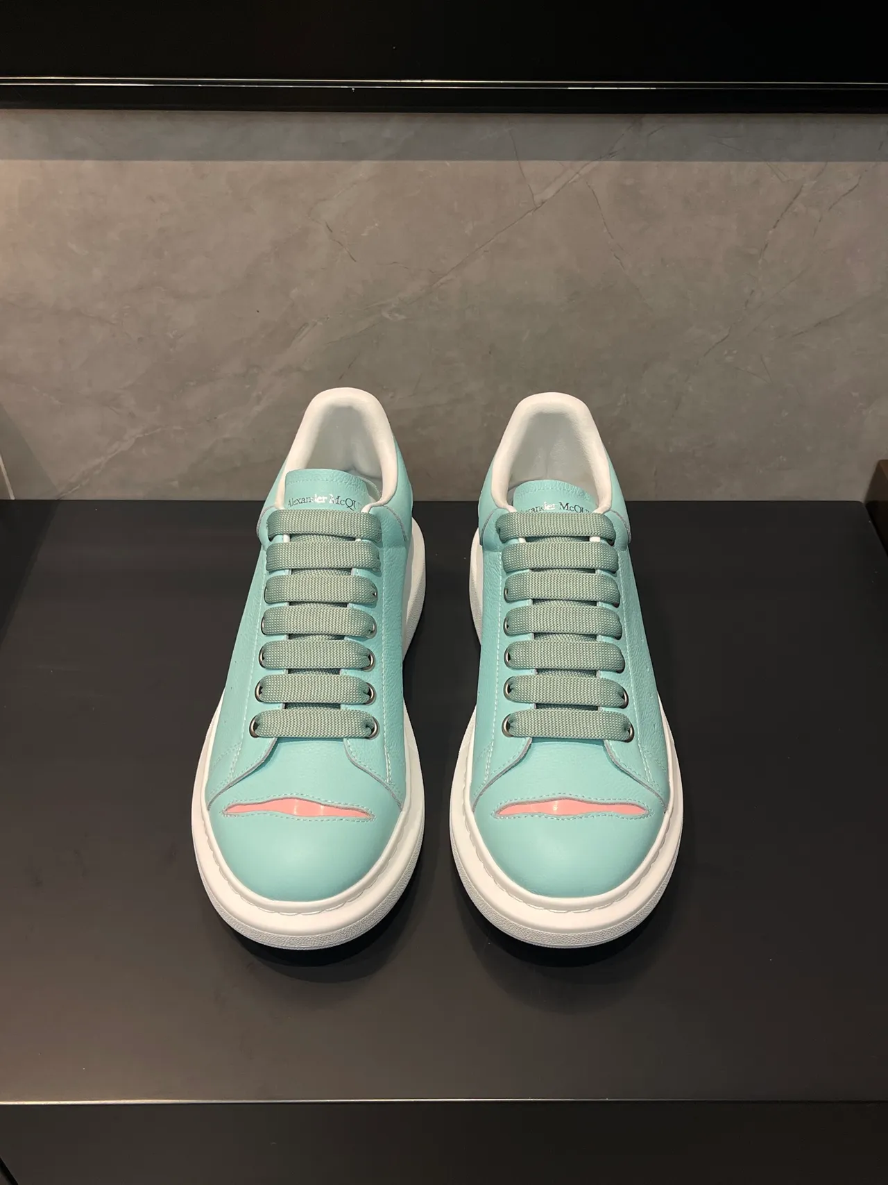 Alexander McQueen Oversized Sneaker Blue Pink Pebbled Leather Platform Sole Lifestyle Sneakers
