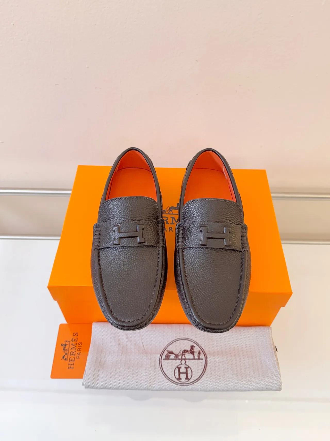 Hermès Oran Brown Orange Pebbled Leather H-Buckle Strap Loafer